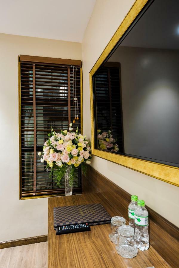 Sunflower Cbq Hotel Ho-Chi-Minh-Stadt Exterior foto