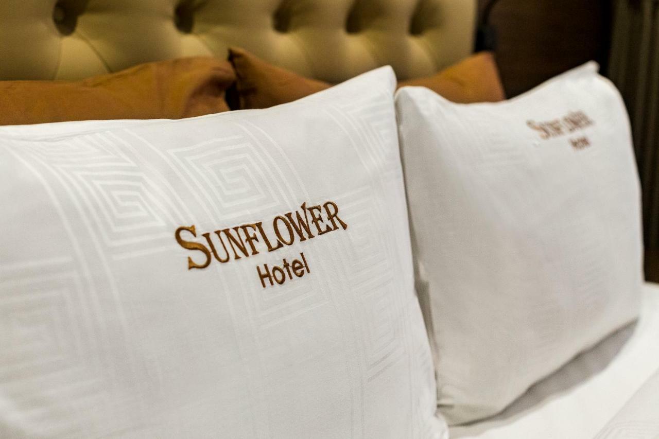 Sunflower Cbq Hotel Ho-Chi-Minh-Stadt Exterior foto